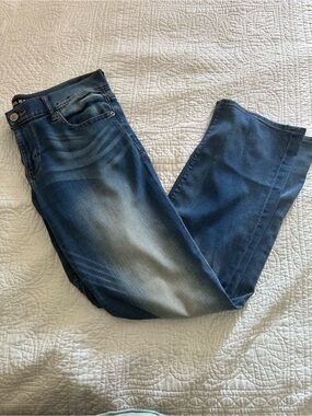 Express Women's Blue Wash Boot Cut Jeans